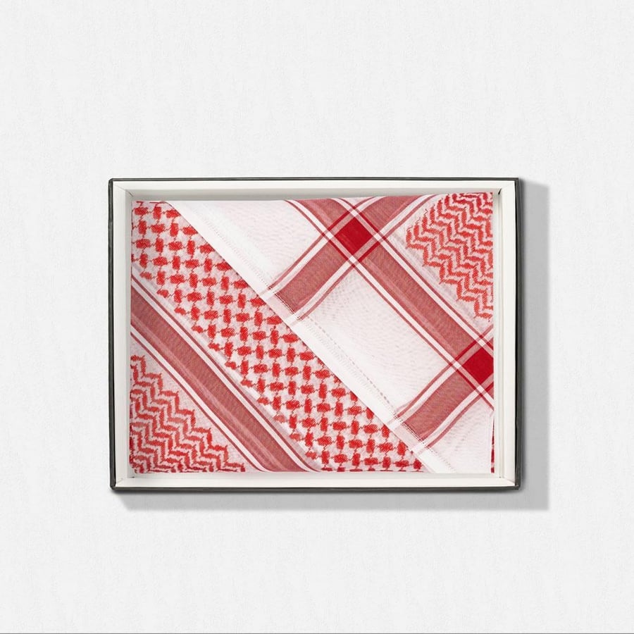 Red bright Broughia ghutra 4