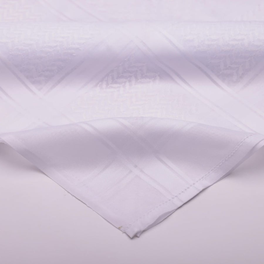 Godevia Ghutra White English 2025