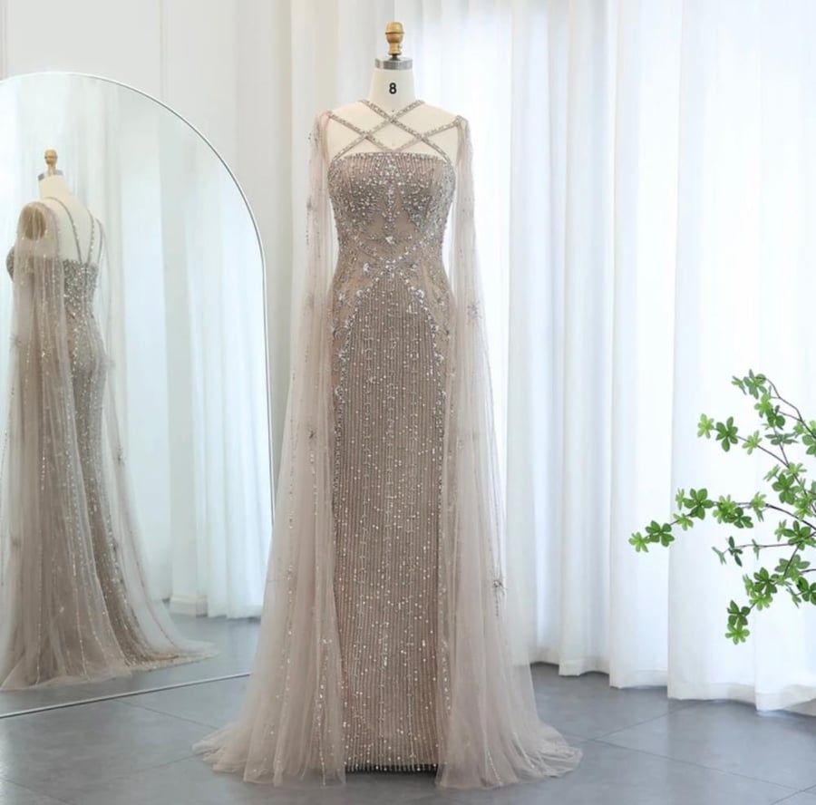 بدون فتحة Aqua Dress