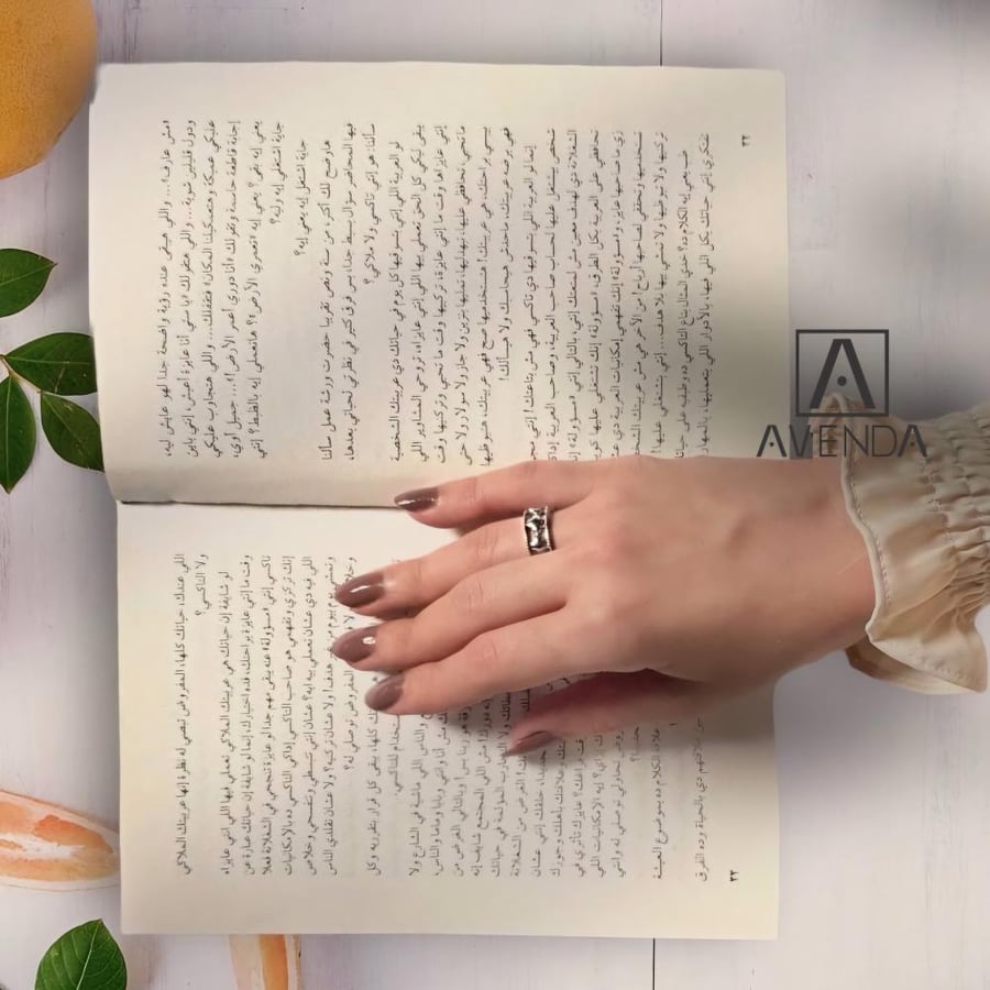 خاتم الزهرة ذهبي او فضي.
