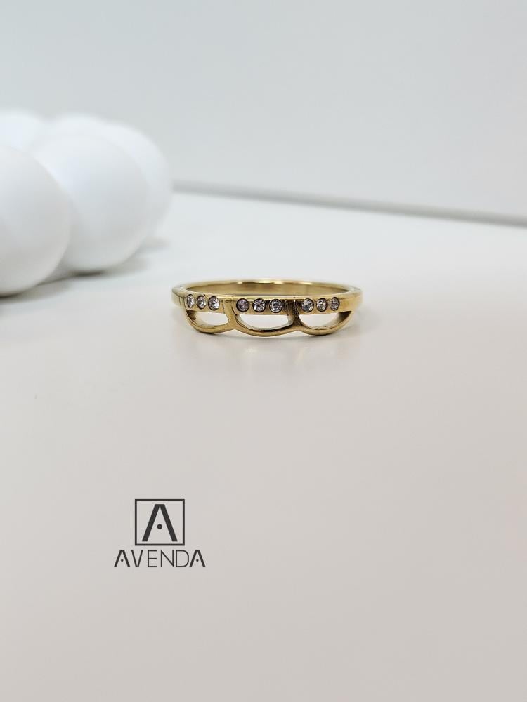 A smooth plated ring