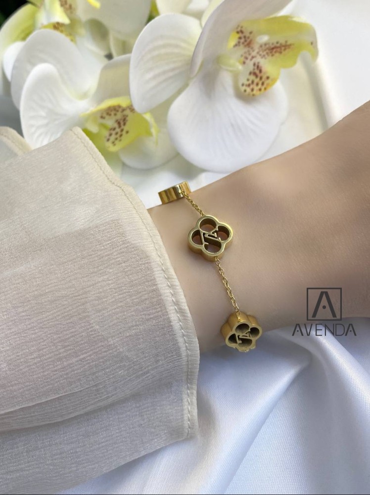 اساور مطلية