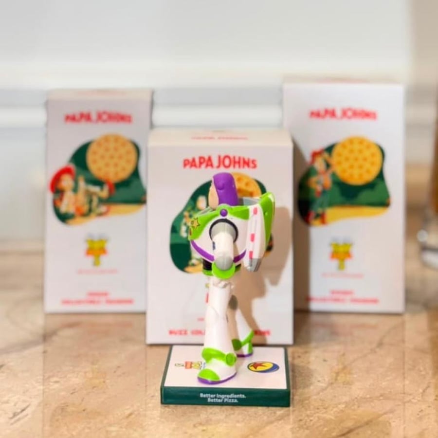 مجسم باز يطير – إصدار Papa Johns × Toy Story