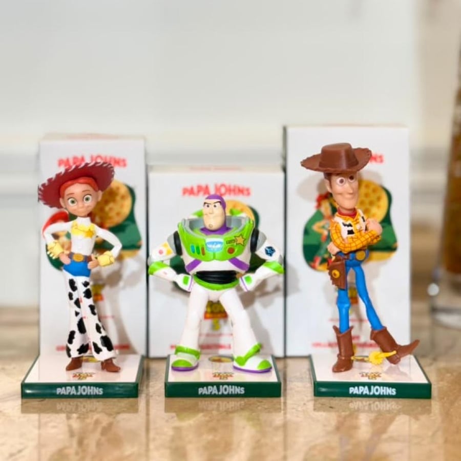 مجسم وودي – إصدار Papa Johns × Toy Story