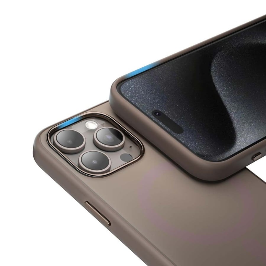 غلاف ايفون بني Green Lion Duo من السيليكون لهاتف iPhone 15 Pro / Pro Max