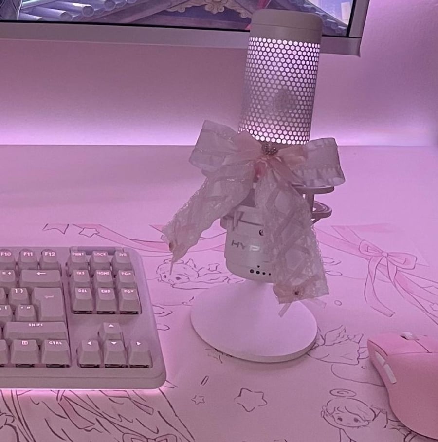 Dreamy dollette for mic للمايك