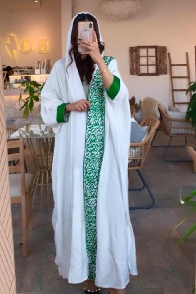 عباية بشت اليوم الوطني السعودي