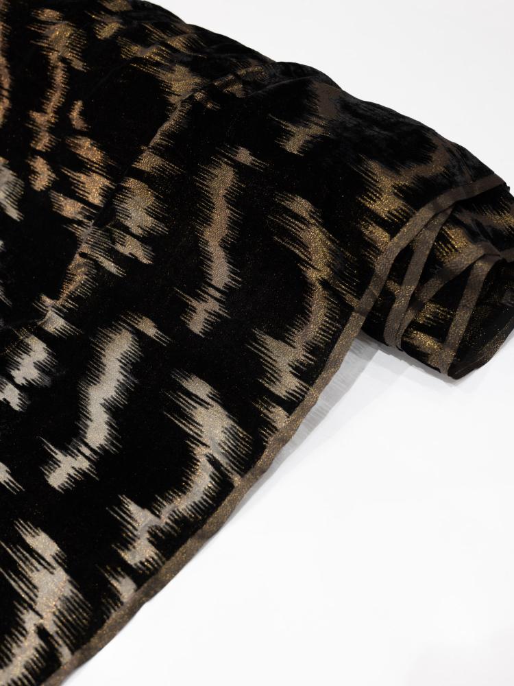 Silk chiffon velvet with shine