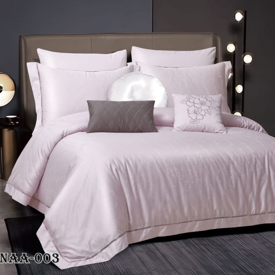 Here 10 pieces bedspread luxurious cotton