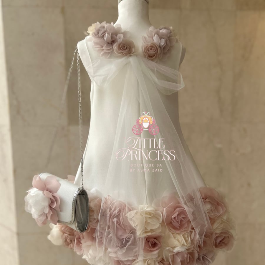 White rose dress + bag  فستان الجوري ابيض شامل الحقيبة