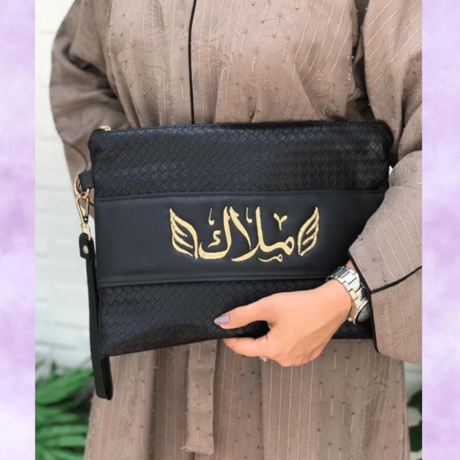 حقيبة جلد من دون كتابة
