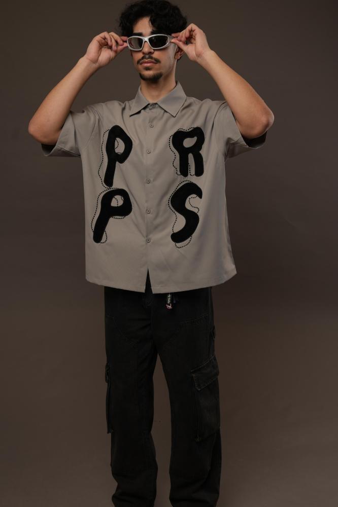 gray shirts