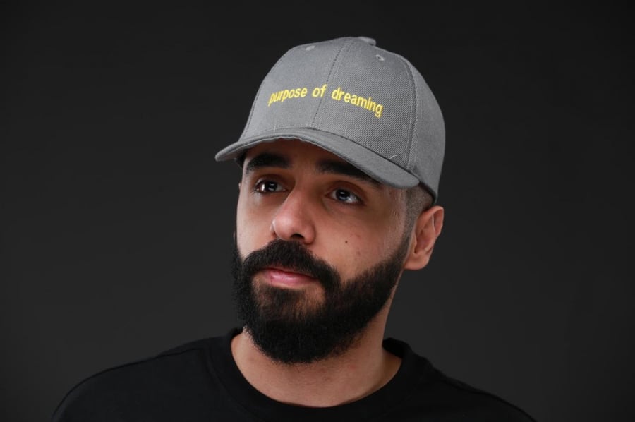 Gray cap