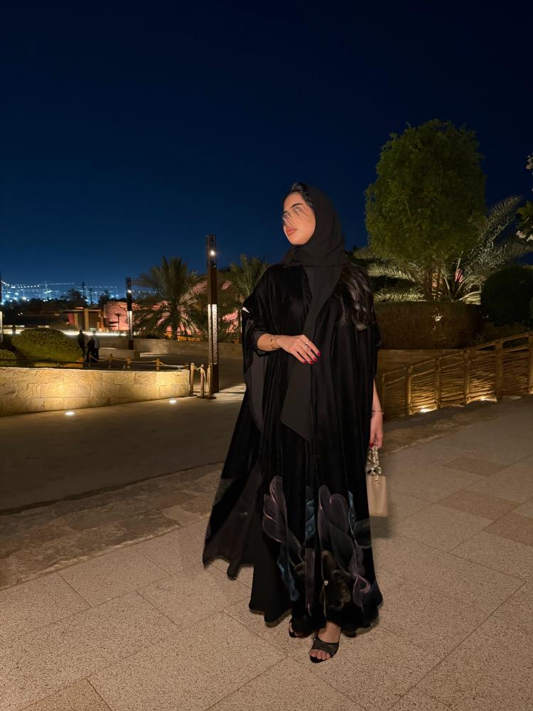 عباية شموخ