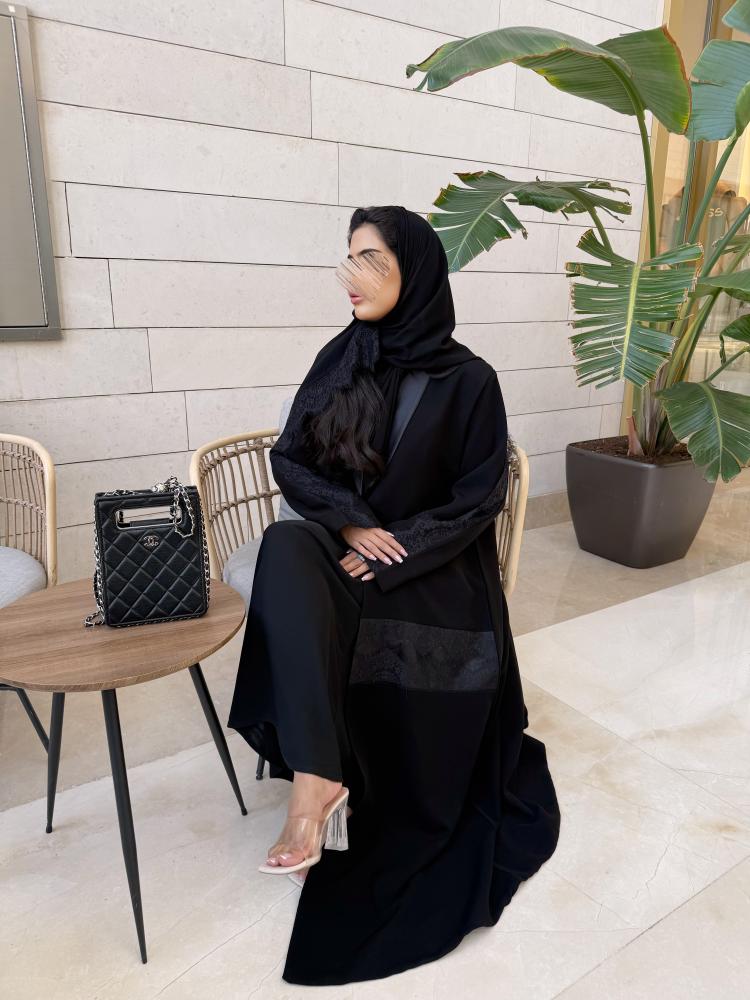 عباية حسناء