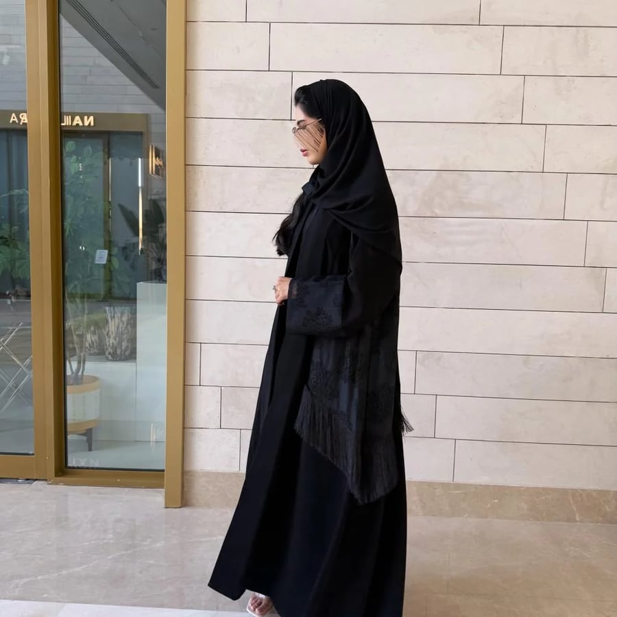 عباية هدب