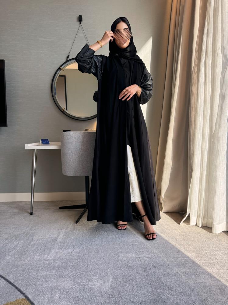 عباية اسيل اسود