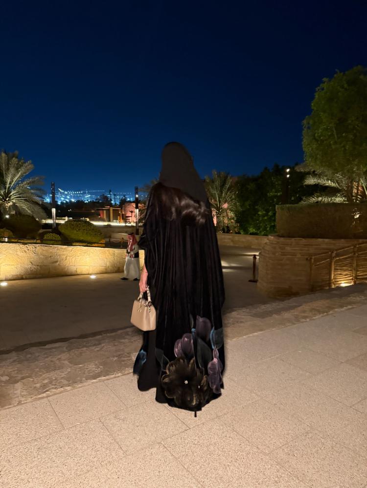 عباية شموخ
