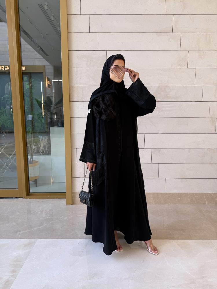 عباية هدب