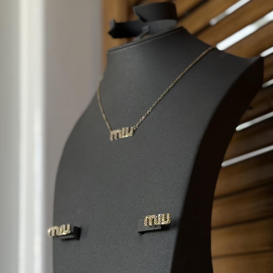طقم miu