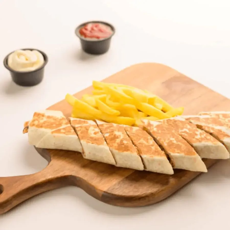 صحن شاورما عربي وسط