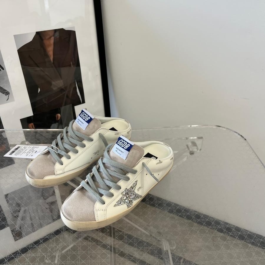 GOLDEN GOOSE Leather Superstar Sneakers