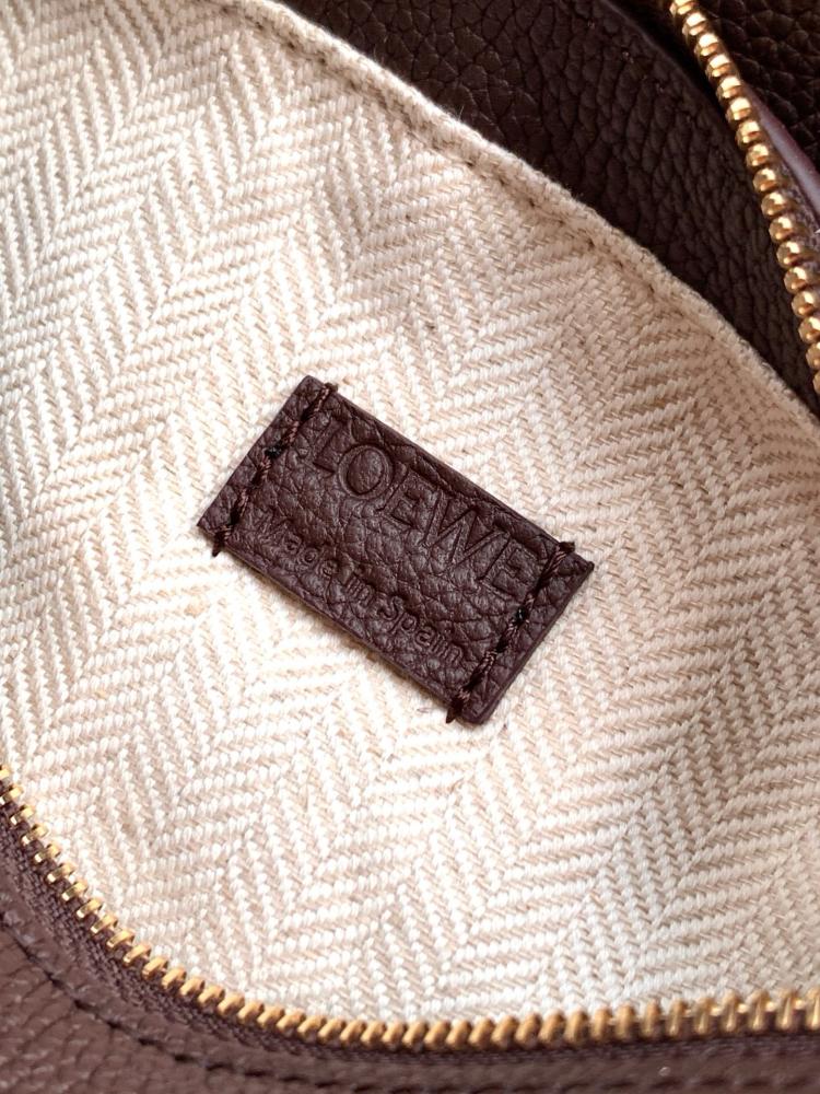 Loewe Puzzle bag mini size 16cm