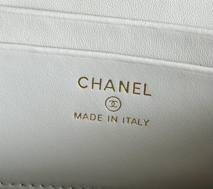 LP Chanel vanity bag