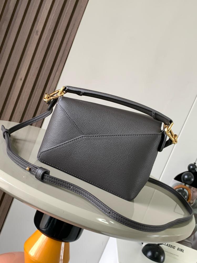 Loewe Puzzle bag mini size 16cm