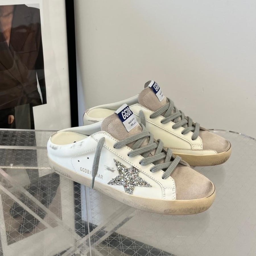 GOLDEN GOOSE Leather Superstar Sneakers
