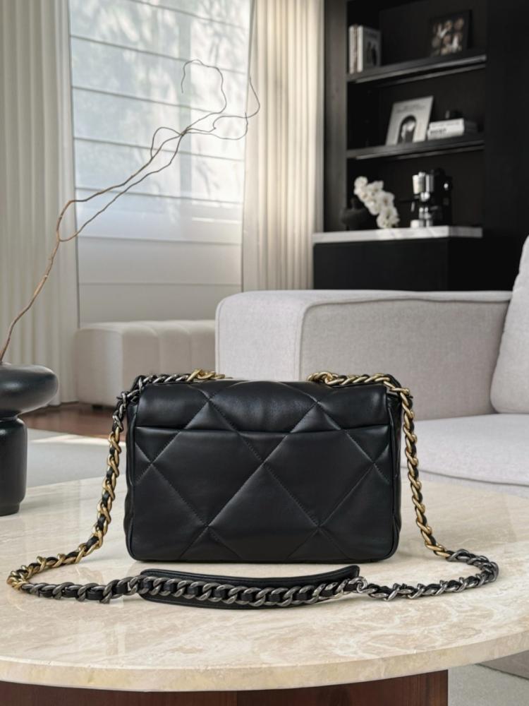 Chanel 19 Small Flap Bag 26cm