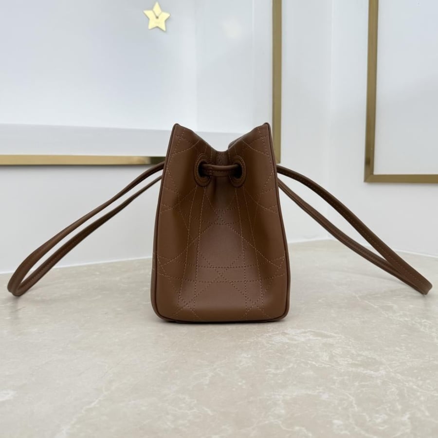 27Cm Jonathan Anderson - Oblique