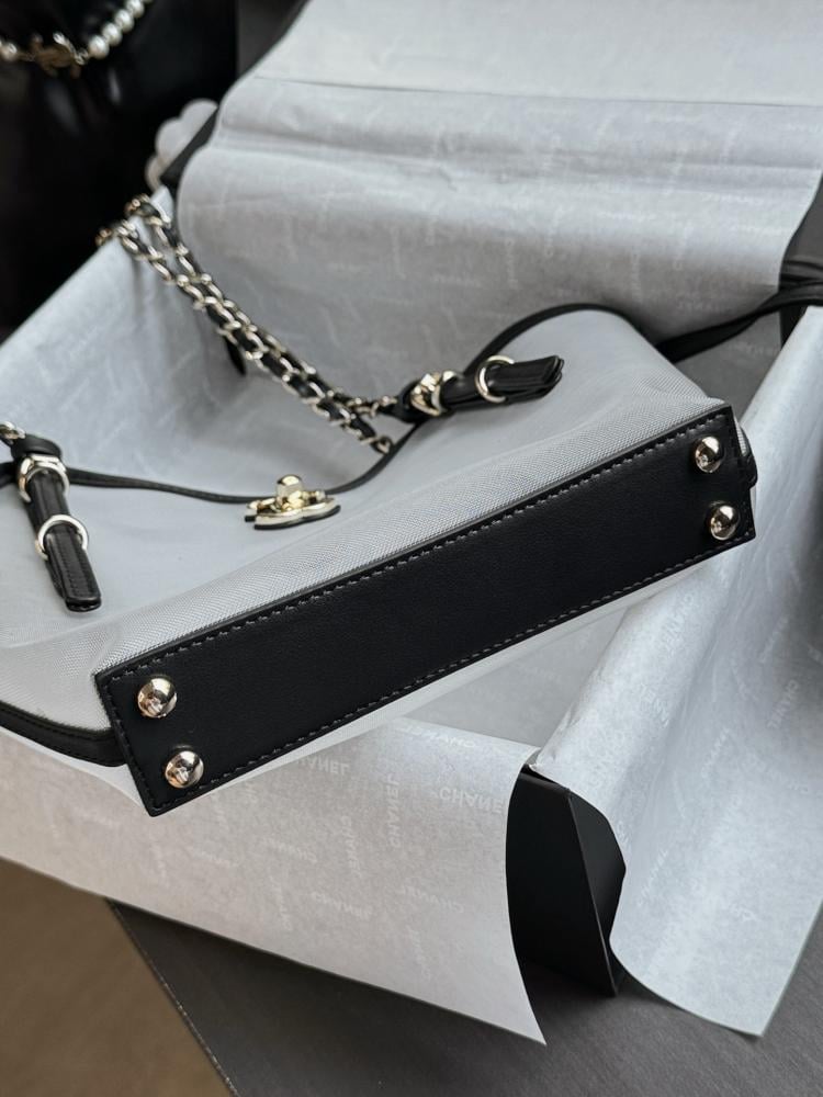 Chanel Cruise 2026 28cm