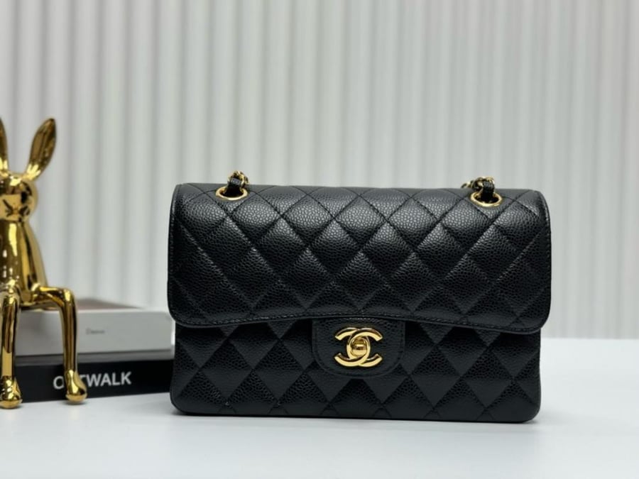 Black Quilted Caviar small Classic Double Flap Gold Hardware 23cm