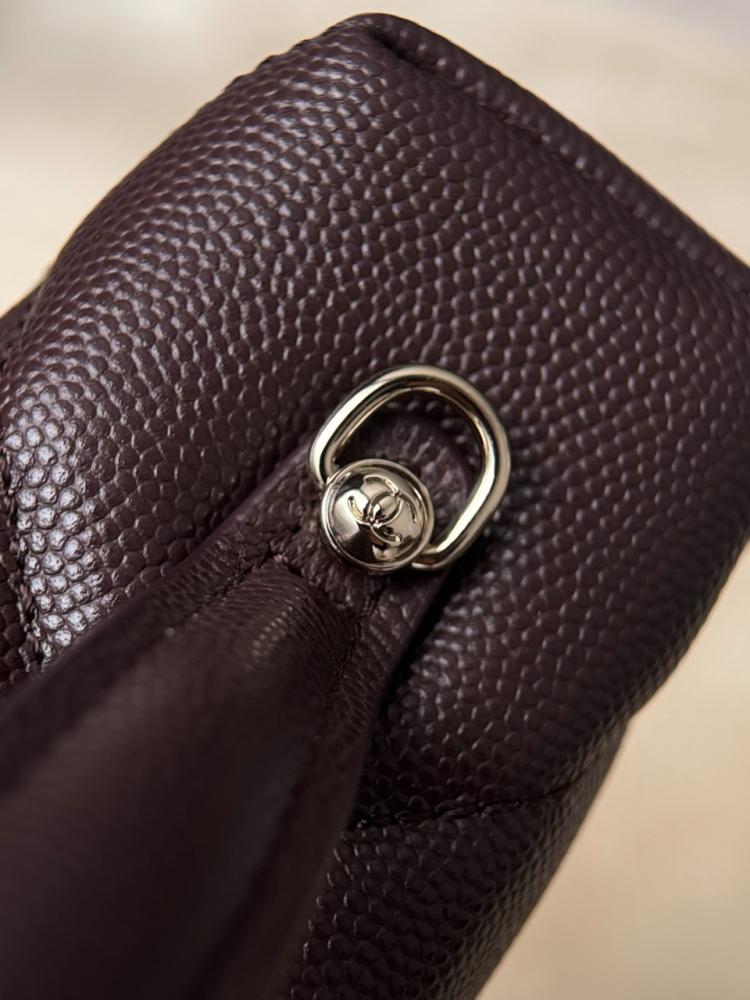 LP Chanel vanity bag (chocolate brown)