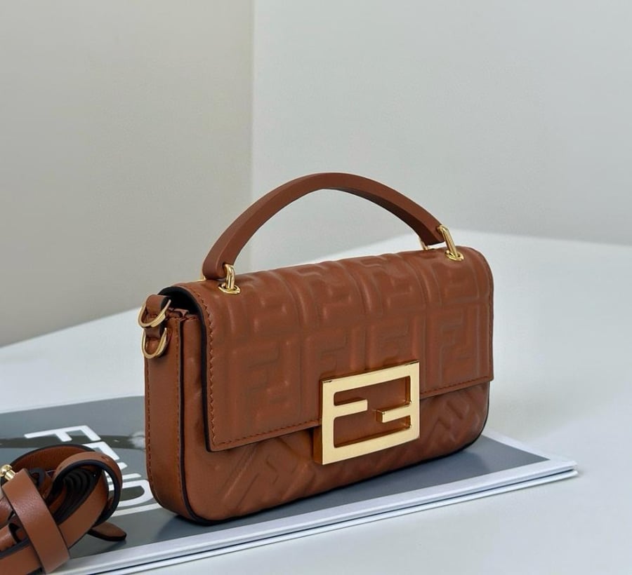 Fendi Baguette Mini Size