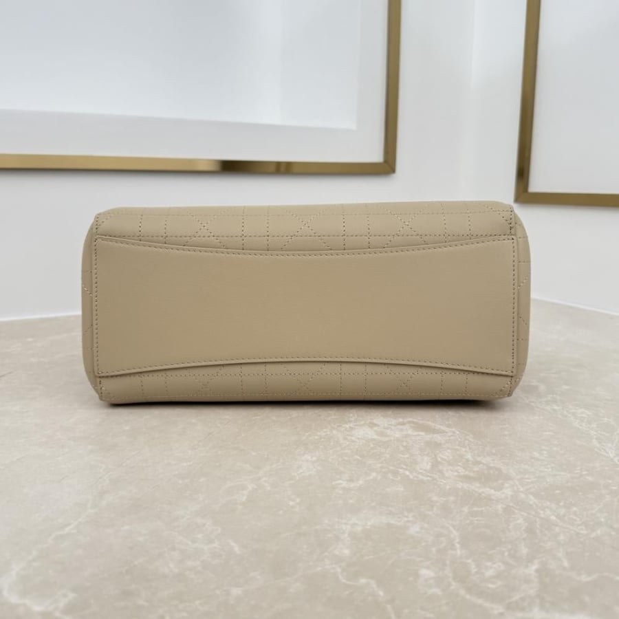27Cm Jonathan Anderson - Oblique