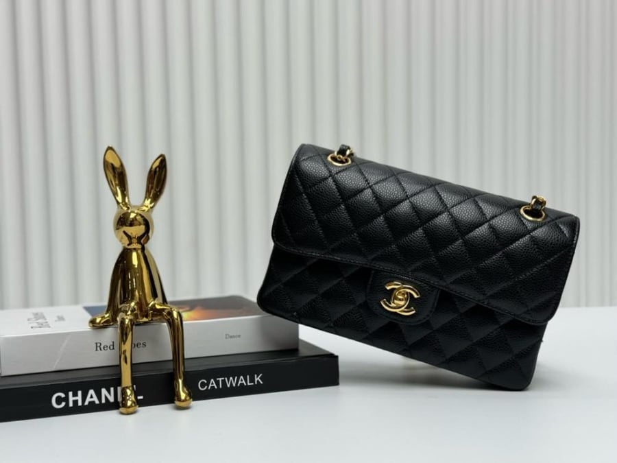 Black Quilted Caviar small Classic Double Flap Gold Hardware 23cm