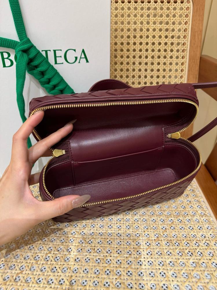 Bang Bang Vanity 22 cm