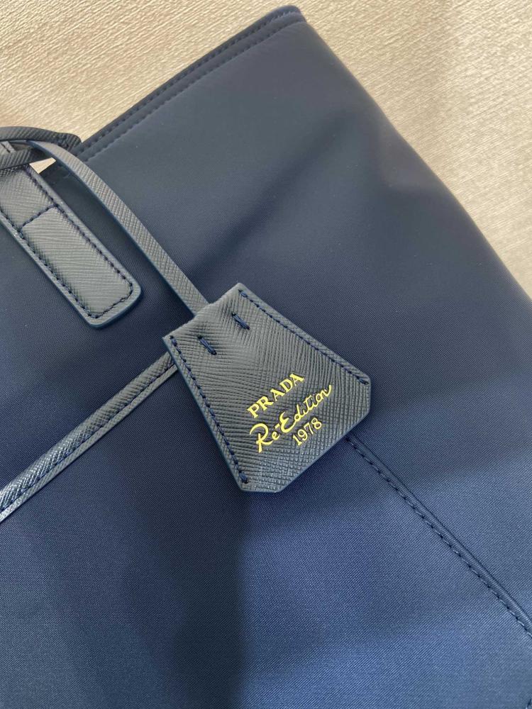 Saffiano Size:35