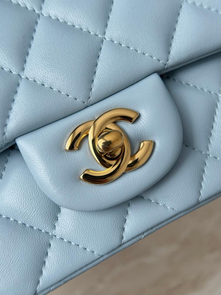 Chanel cf23