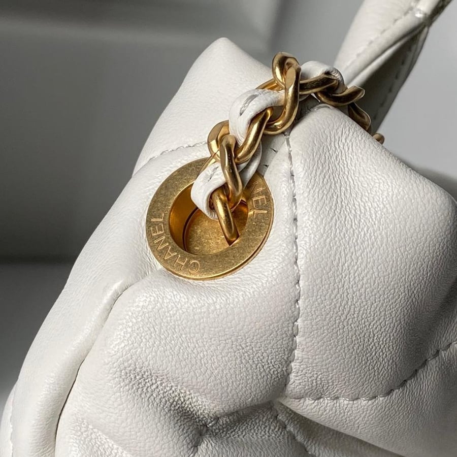 Chanel bag s26