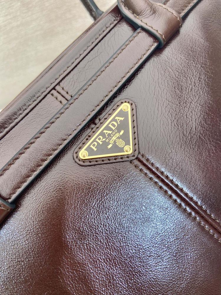 XLarge Bonnie Handbag in Leather