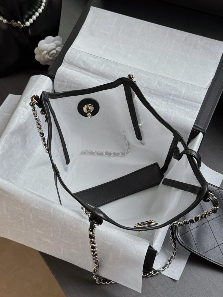 Chanel Cruise 2026 28cm