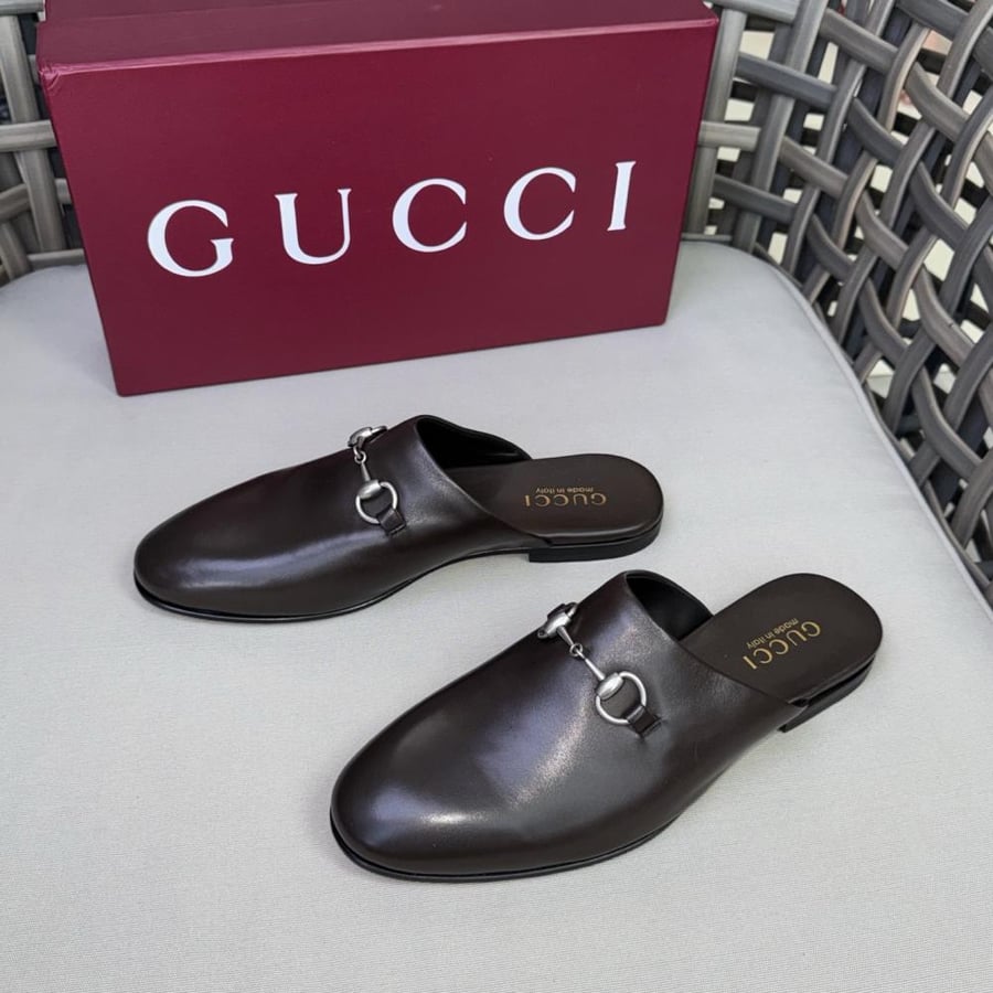 Horsebit Sandals in Leather