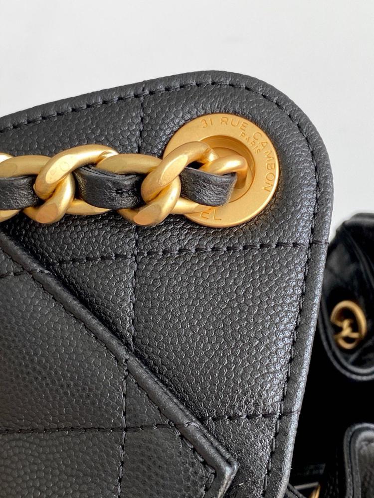 Chanel hopo bag mini size