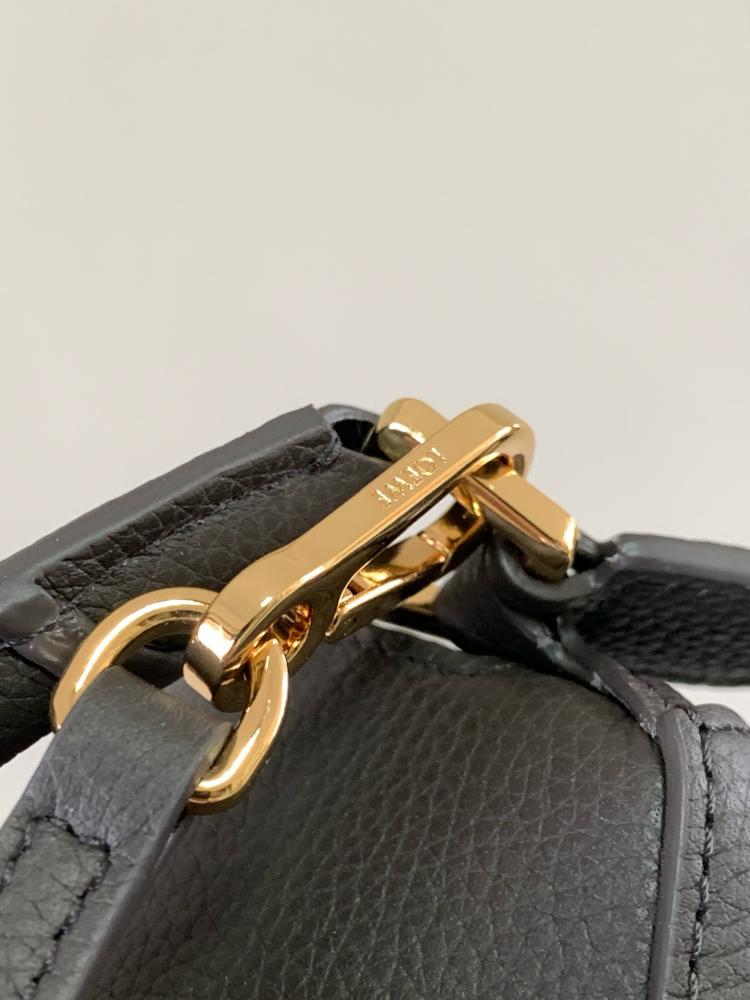 Loewe Puzzle bag mini size 16cm