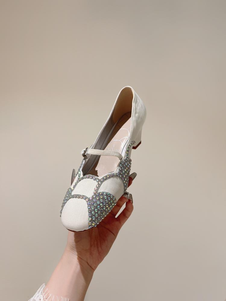 Valntino heels
