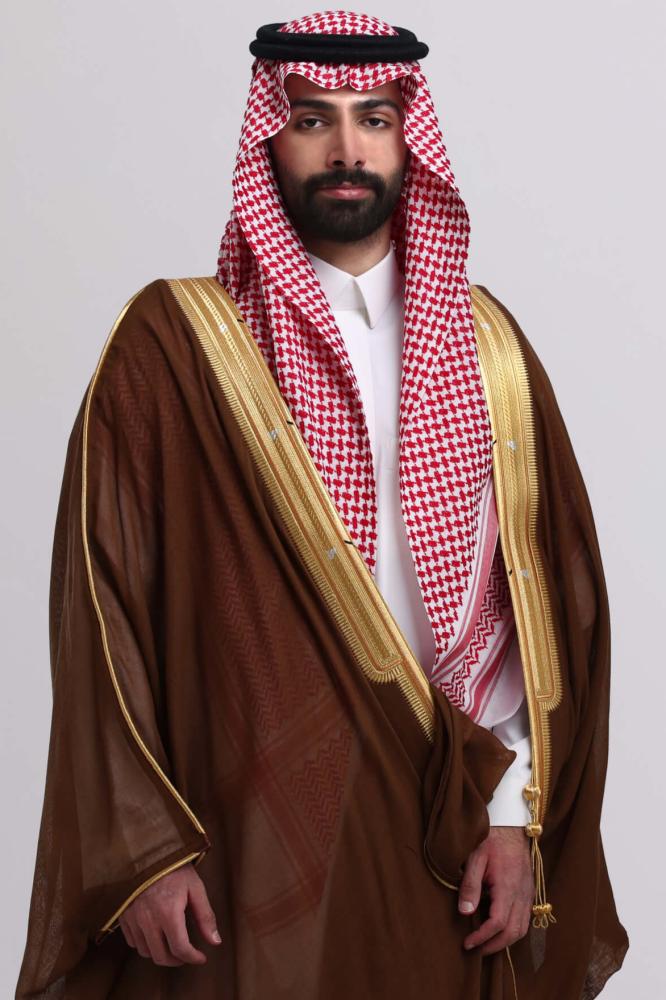 Royal brown cloak