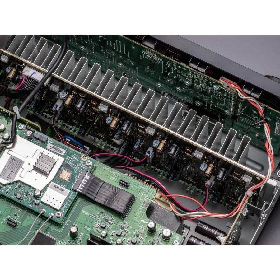 جهاز مستقبل صوت وصورة AV ‏7.2 قناة، 95 وات لكل قناة، يدعم 8K وDolby Atmos موديل AVR-X2800H ماركة Denon